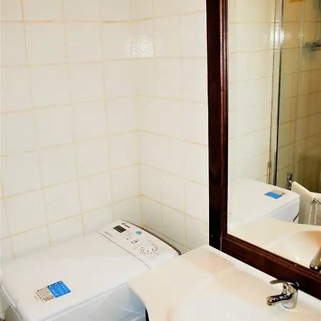 Santi's M3 Apartamento Milán