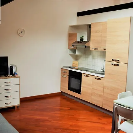 Santi's M3 Apartamento