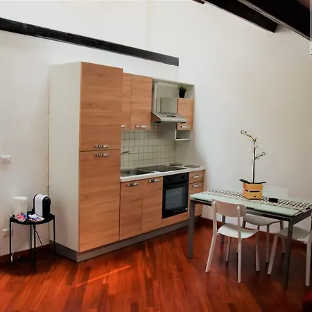 Santi's M3 Apartamento